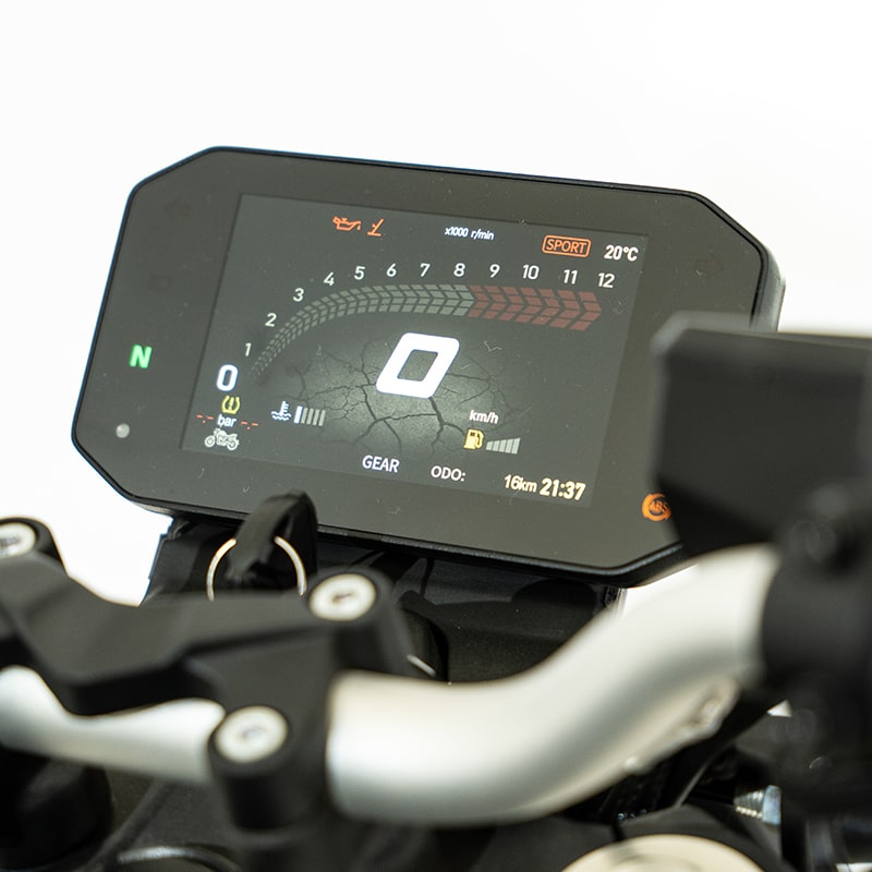 VOGE_DETALLE_AC350_DISPLAY